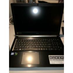 Acer aspire 7 a715 netjes!