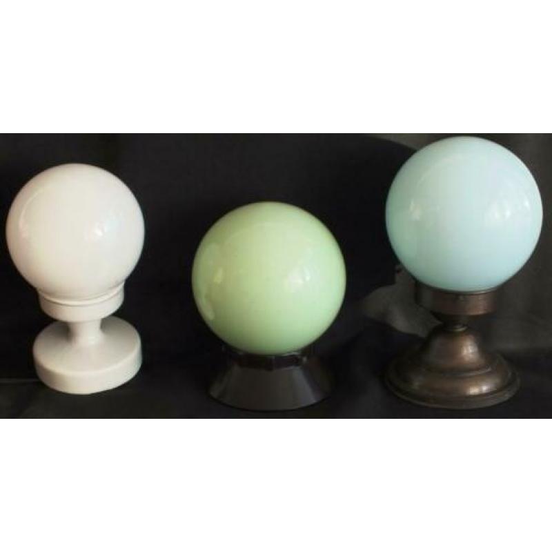 3 oude plafondlampen/messing/bakeliet/porselein/inc.verz€110