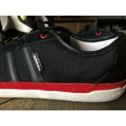 Adidas sneakers zo goed als nieuw! Maat 44