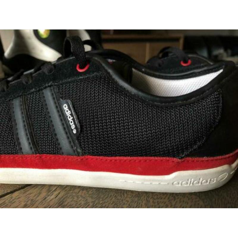 Adidas sneakers zo goed als nieuw! Maat 44