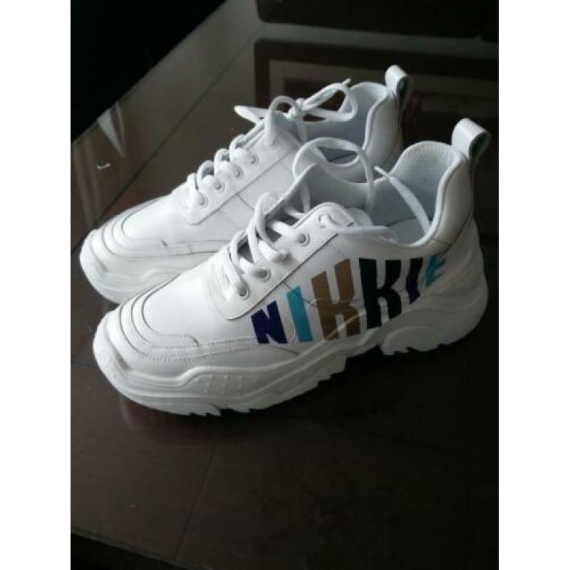 Nikkie chunky maat 38