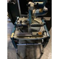 Makita zaagtafel LF1000 Flipper
