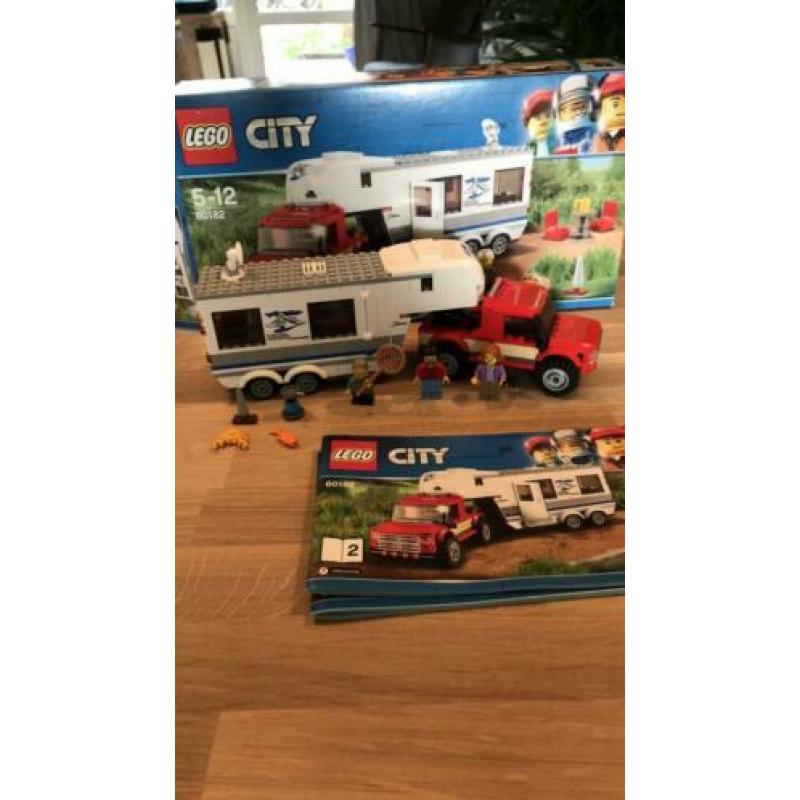 Lego city 60182 camper