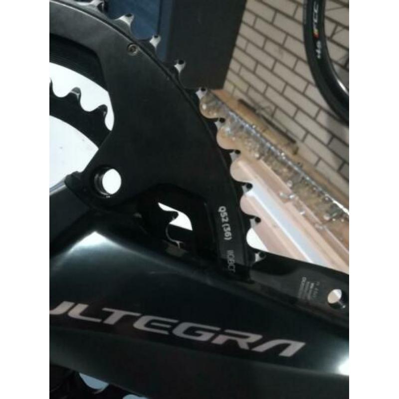 Shimano R8000 crankstel
