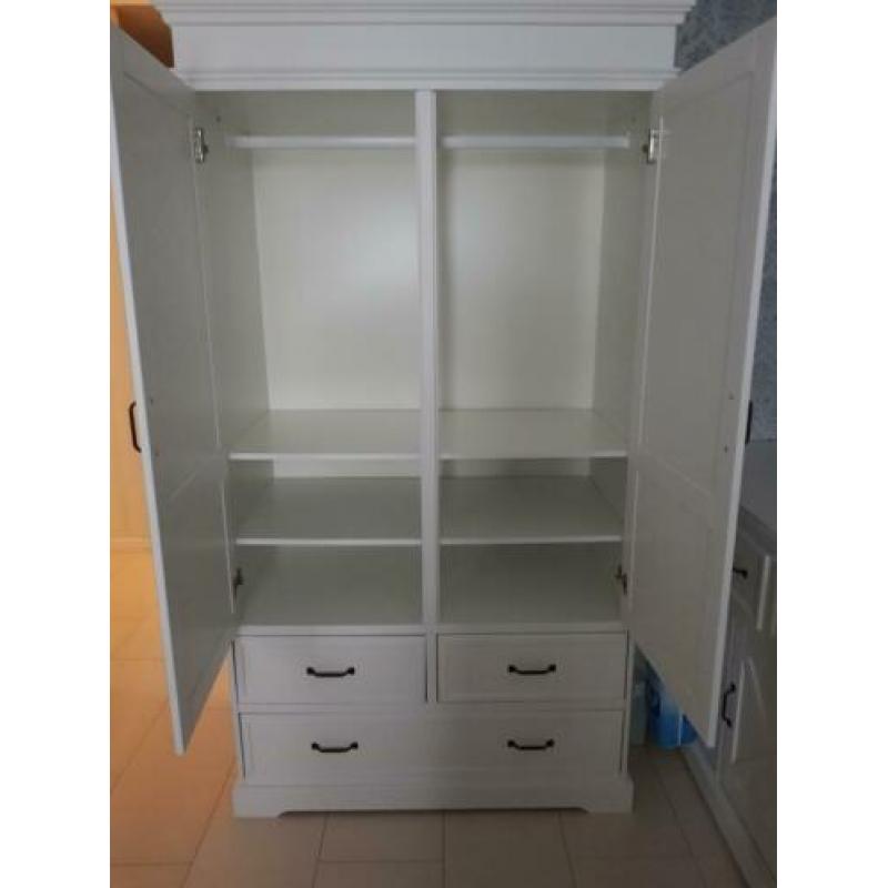 mooie babykamer zeer stevig