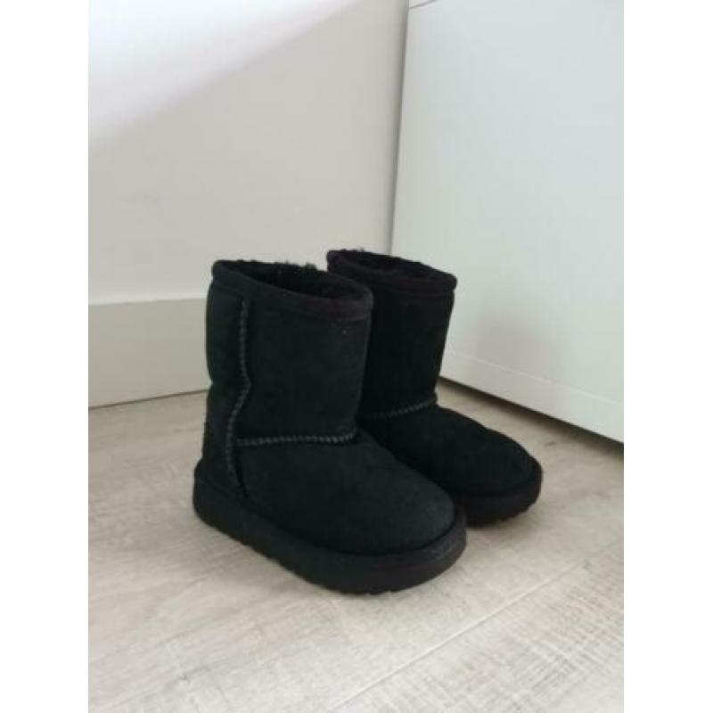 Ugg australia maat 22 in zeer goede staat