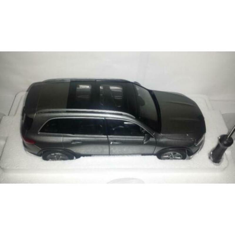 Z-Models 1:18 *NEW* Mercedes-Benz GLB-Klasse X247 2019