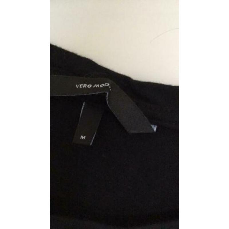 Vero moda??zwart t shirt met tekst??M/nieuw