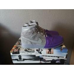 Jordan 1 Mid Sheila Rashid 40.5