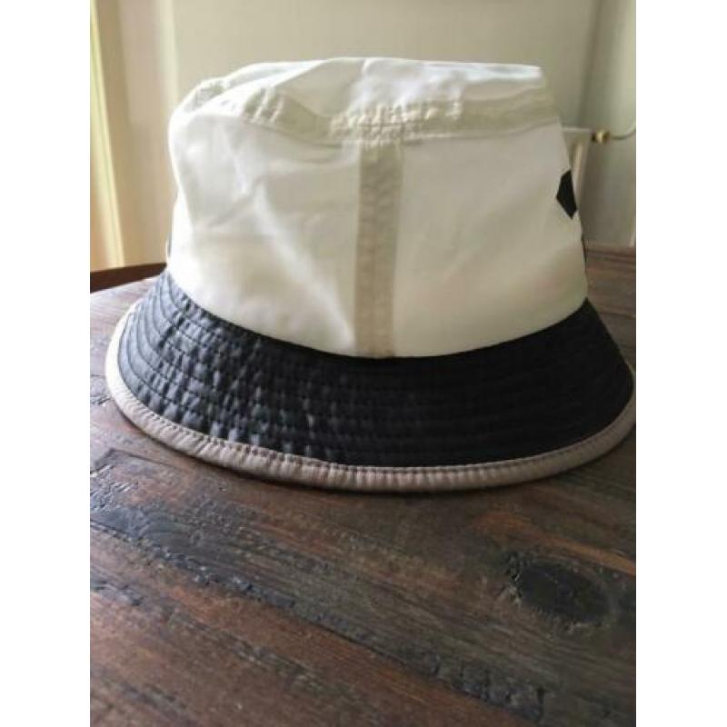 Kangol Bucket Hat (large)