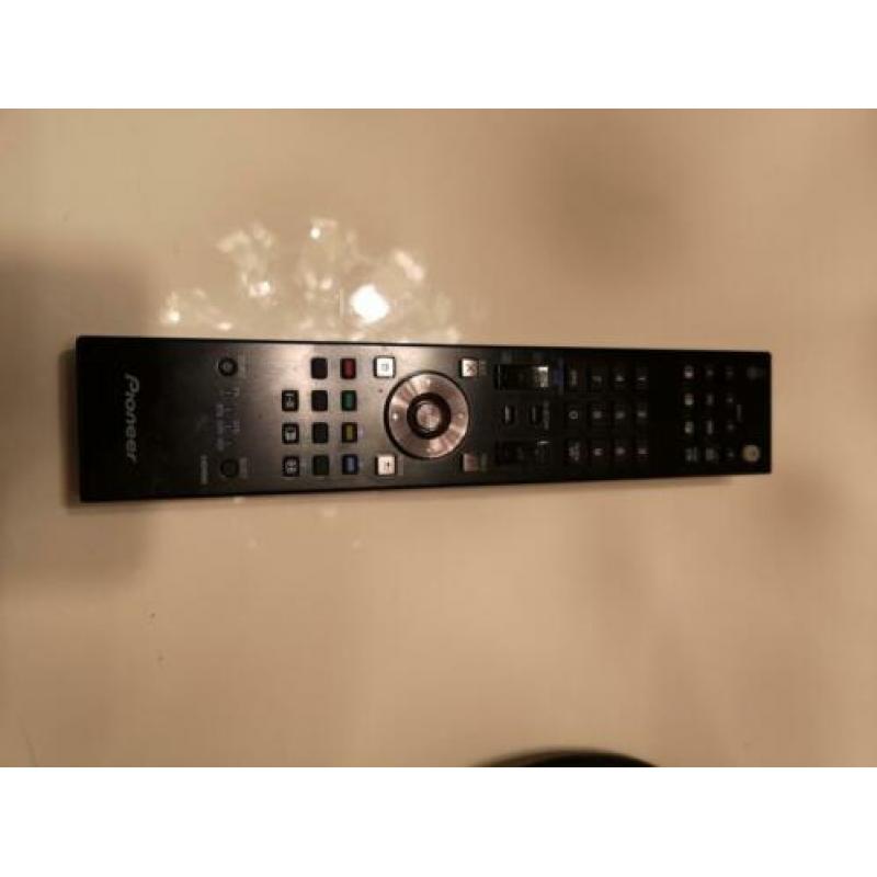 Pioneer receiver KRP-M01 en Flat Panel Display KRP-500P