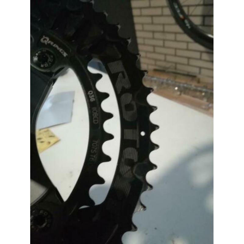Shimano R8000 crankstel