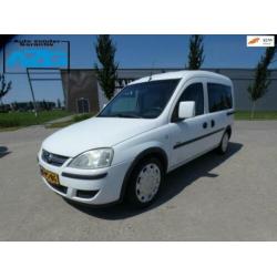 Opel Tour 1.3 CDTI Comfort / Airco / Cruise control / Trekha