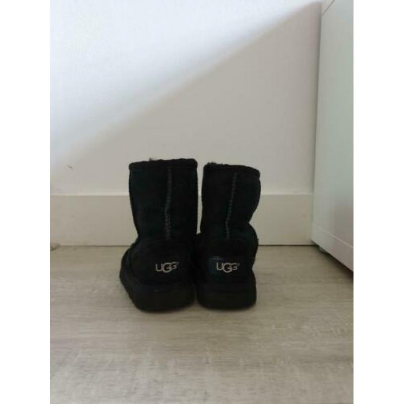 Ugg australia maat 22 in zeer goede staat