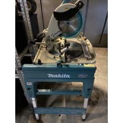 Makita zaagtafel LF1000 Flipper
