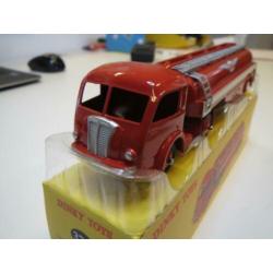 Dinky Toys atlas 32 c Nieuw in de doos
