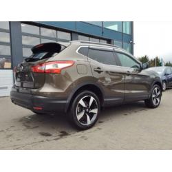 NISSAN Qashqai 1.6 163pk DIG-T N-Connecta