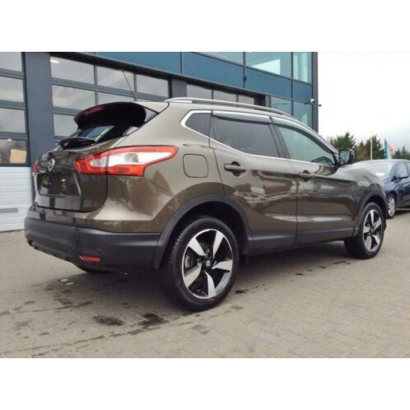 NISSAN Qashqai 1.6 163pk DIG-T N-Connecta