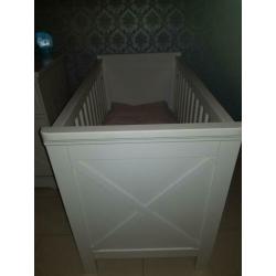mooie babykamer zeer stevig