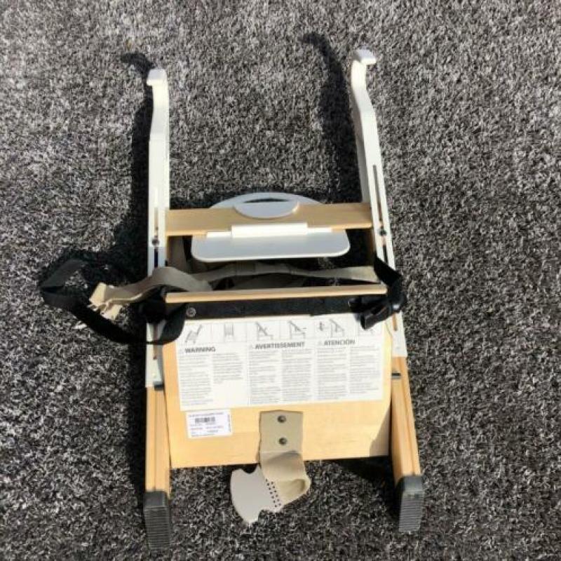 Houten stoelverhoger Handysitt van Stokke incl zitkussentje