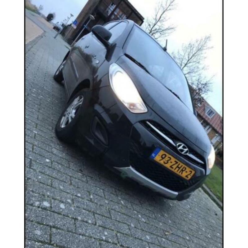 Hyundai I 10 1.0 5DR 2012 Zwart
