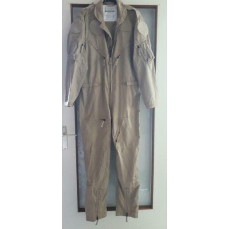 Nieuw Vliegeroverall mt 50
