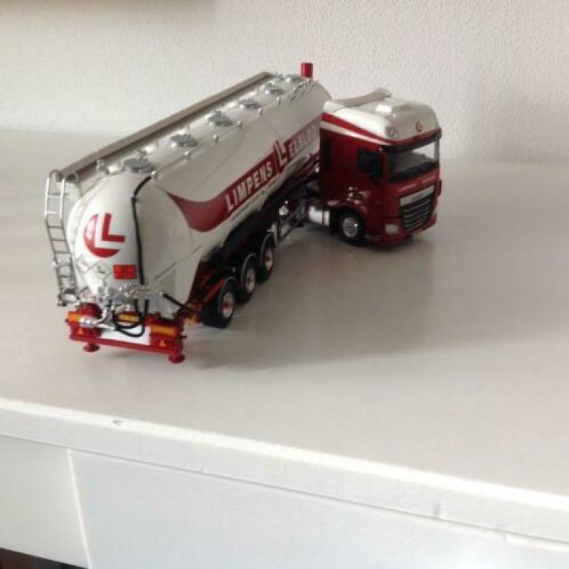 DAF 105 Limpens Elsloo