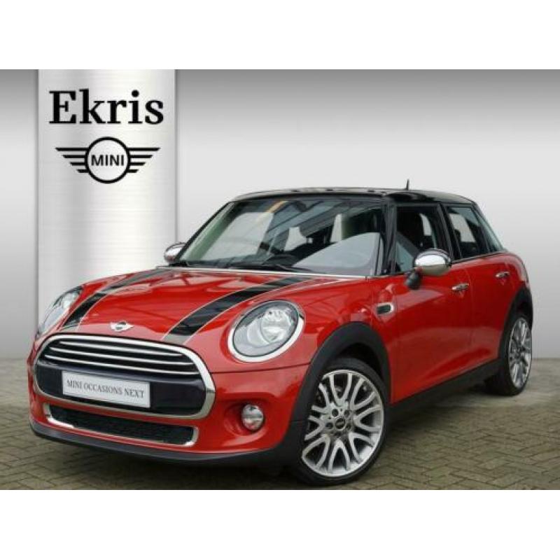 MINI 5-deurs Cooper Business (bj 2016)