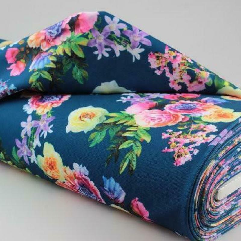 Voorjaar?? rokjes mt 46,48,50,52€19.95 bloemen of effen