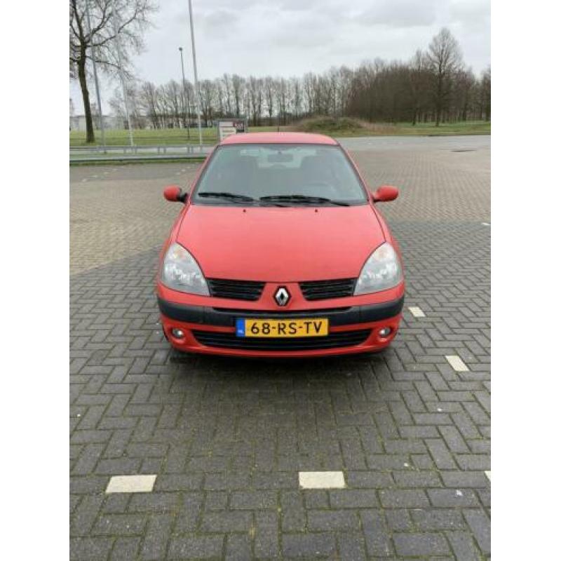 Renault Clio 1.2 55KW Autbas E3 2005 Rood