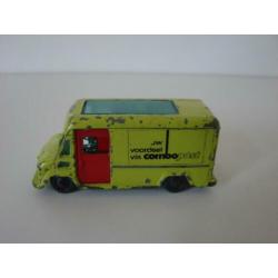 Husky Commer Walk-Thru Van, promo model van Combo Post