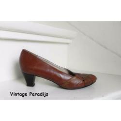2139 VINTAGE Flip peeptoe cognac pumps 37 38