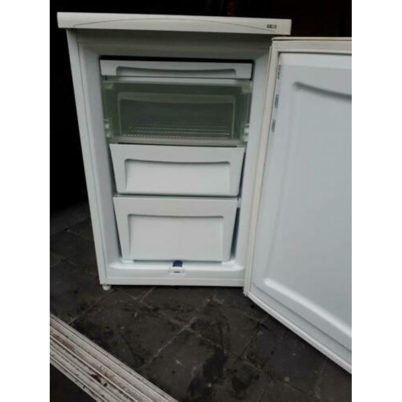 Vriezer tafelmodel