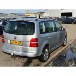 Volkswagen Touran 1.6-16V FSI Athene