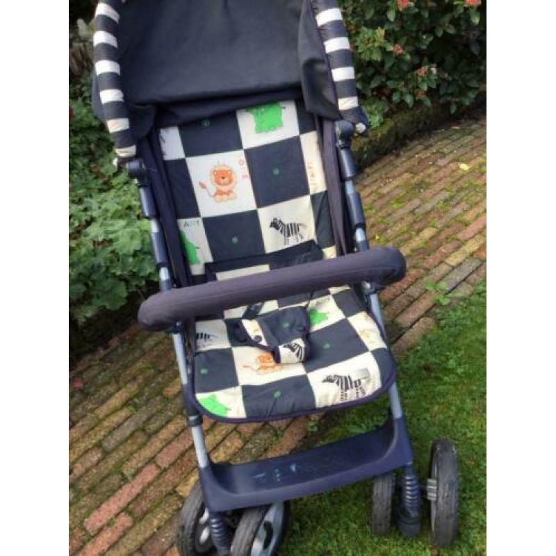 BUGGY(HAUCK) met VOETENSTEUN en ruime BOODSCHAPPENMAND