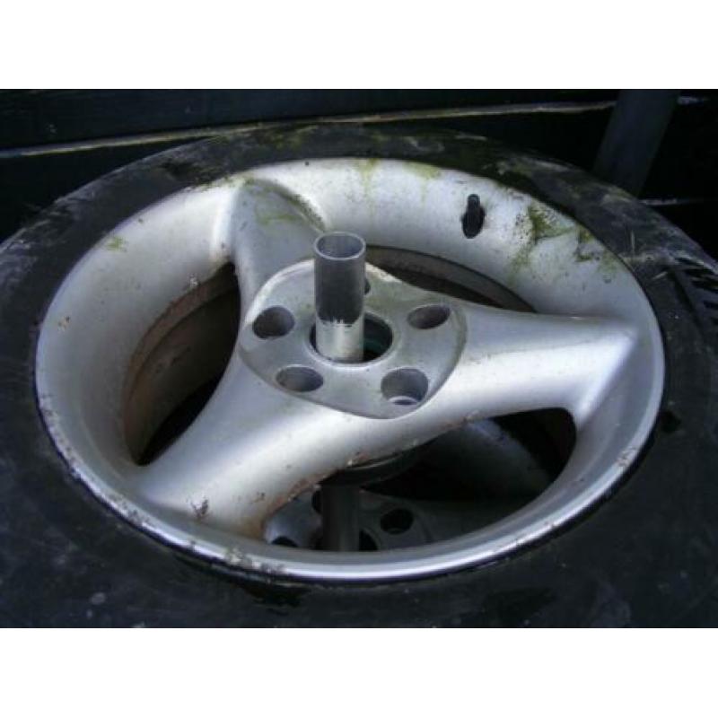 Vredestein winterbanden met aluminium velgen