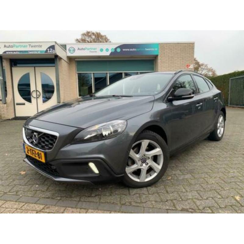Volvo V40 CC 1.6 D2 SUMMUM ACC STANDKACHEL NAVI