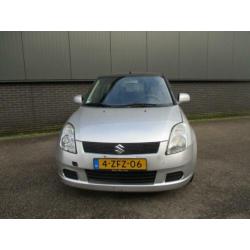 Suzuki Swift 1.3 Base