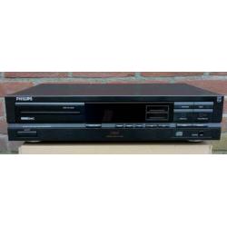 philips CD600,in zeer nette staat en werkt 100%.