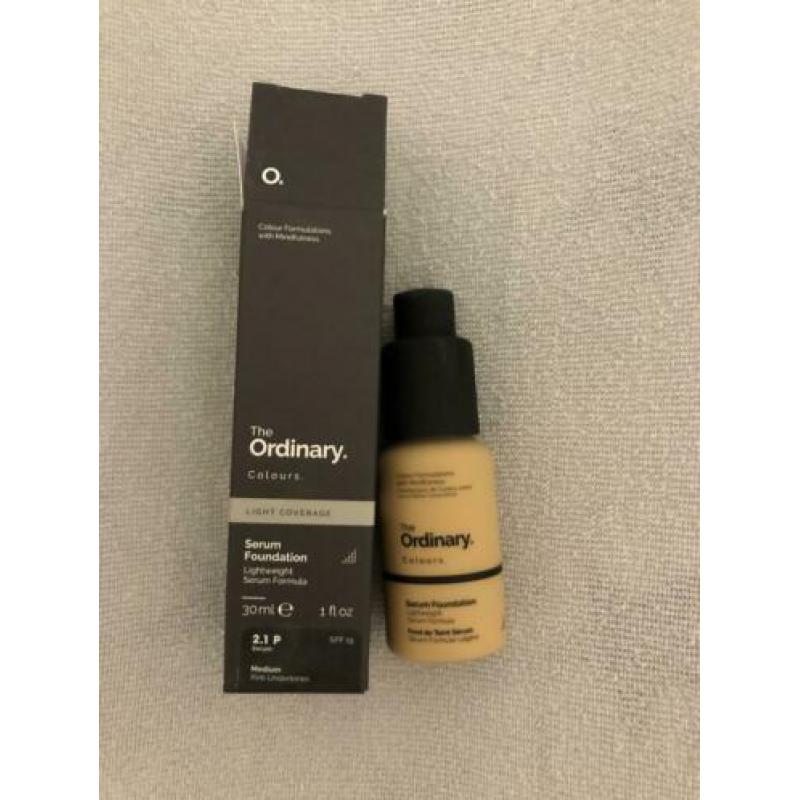 *NIEUW IN DOOSJE* THE ORDINARY Serum Foundation 2.1P