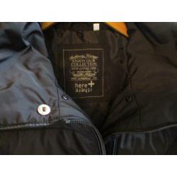 mj/ HERE & THERE jas/maat 176 kan ook voor 36/38