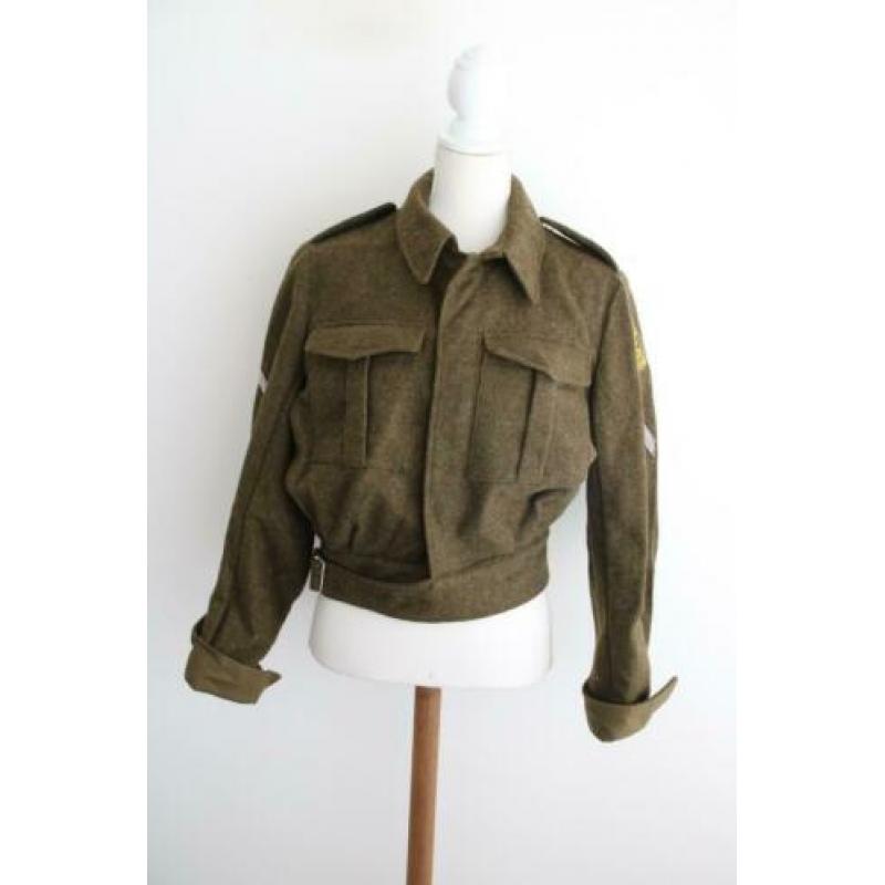 Vintage wollen jas cropped wol militair leger groen maat 38