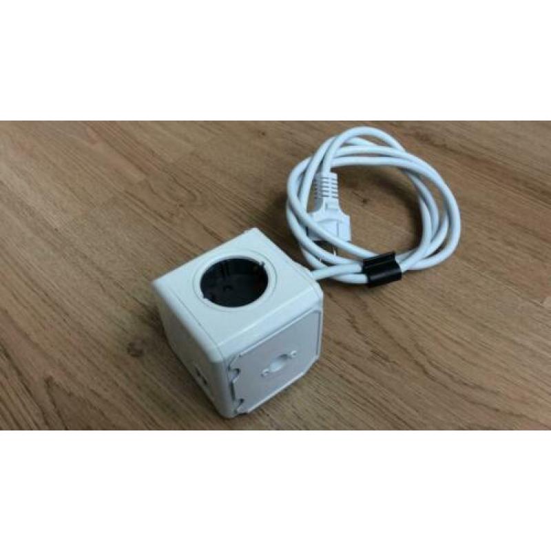 Powecube verlengsnoer.