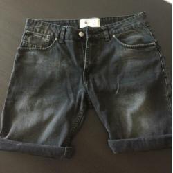 Zwarte ZARA denim shorts slim fit maat 40