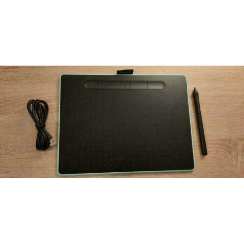 Wacom Intuos M Bluetooth tekentablet groen