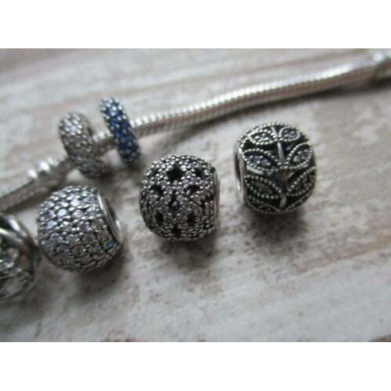 pandora shiny strass bedels NIEUW.
