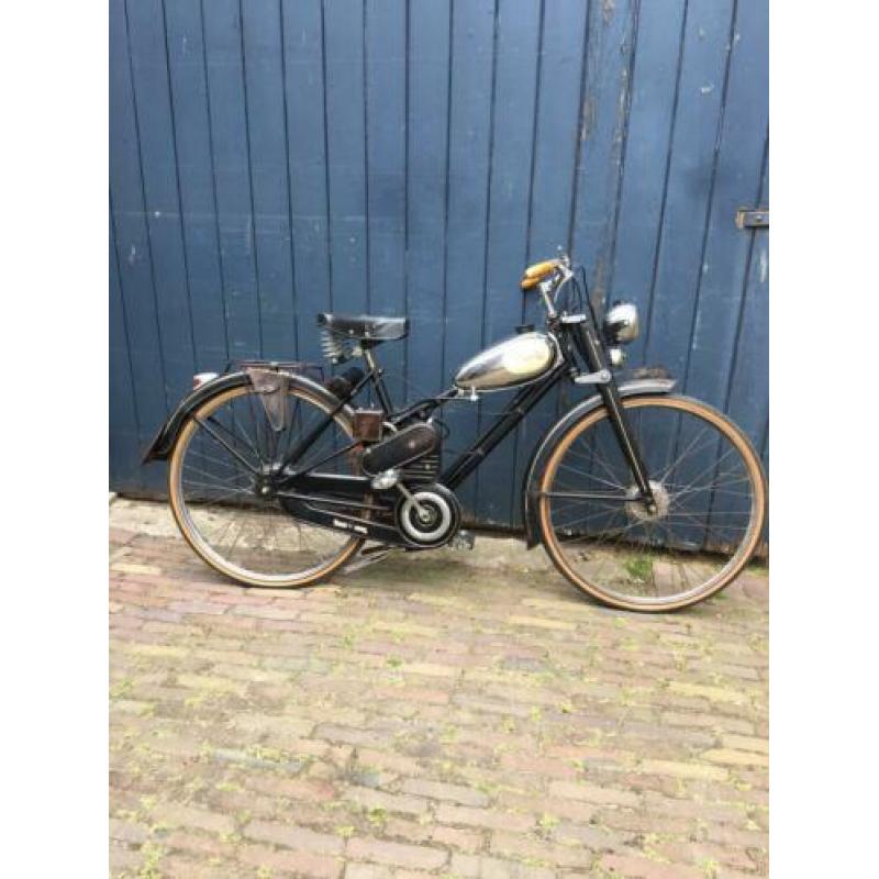 Oldtimer bromfiets Bianchi Aquilotto jaren 50