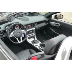 Mercedes-Benz SLK-klasse 200 Edition 1 AMG LINE ZEER NETTE S