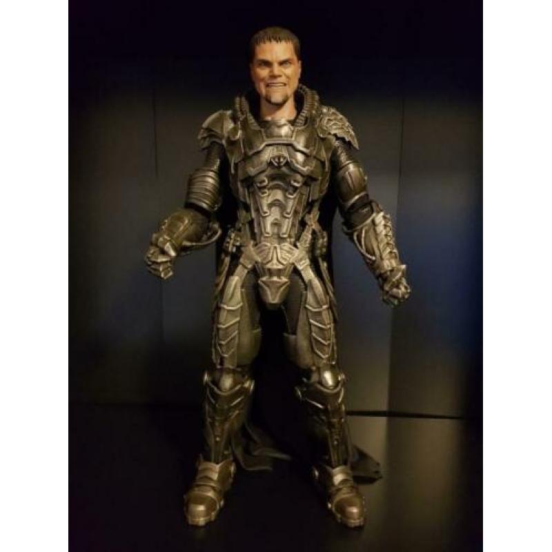 Man of Steel Superman General Zod - Hot Toys schaal 1/6
