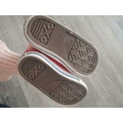 Rode All Stars hartjes maat 25